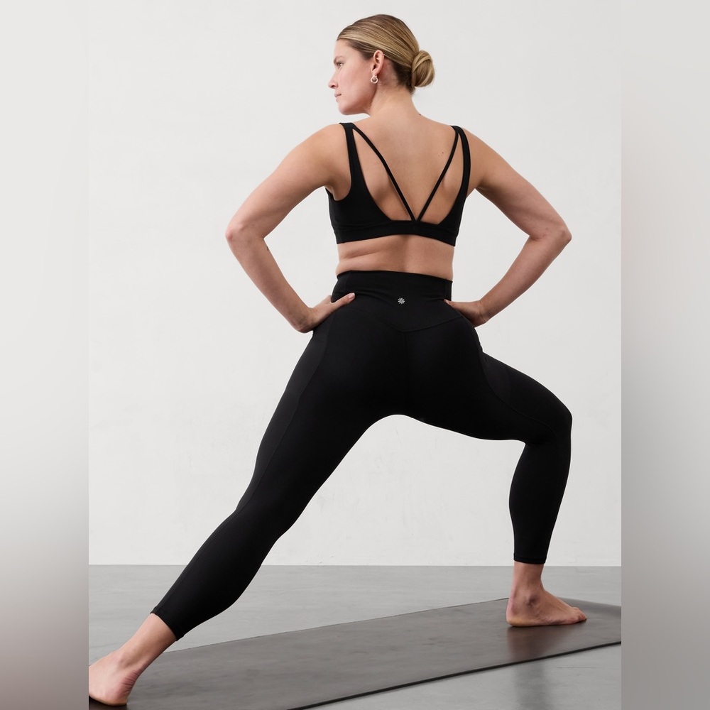 ATHLETA SALUTATION STASH HIGH RISE 7/8 LEGGING - Picture 2 of 4